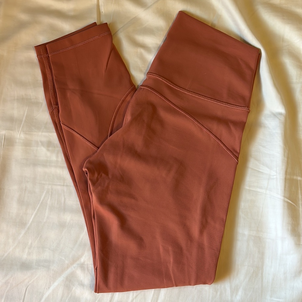 Salmon color lululemon leggings size 6